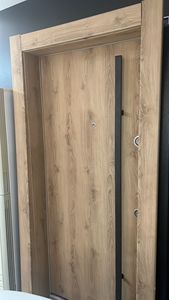 Puerta Exterior de Acero Inoxidable 304 de Construcción Moderna con Acabado Manual Antirrobo, Fabricante Turco - Product Image 2