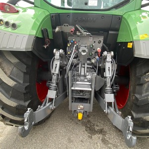 Tractor de Ruedas Usado Fendt 516 Vario Profi, 160HP, Motor AGCO POWER, Controles Electrónicos, Hidráulica Trasera Continuamente Variable - Product Image 2