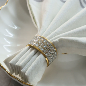 Meilleur prix de gros nouveauté fer métal porte-serviettes diamant incrusté porte-serviettes décoration de table décoration de la maison - Product Image 5