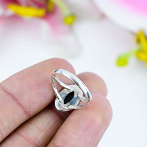 Venta caliente Natural Black Onex Gemstone Jewelry Ring Vintage Silver Plated Jewelry Trendy 925 Sterling Silver Joyería hecha a mano - Product Image 3