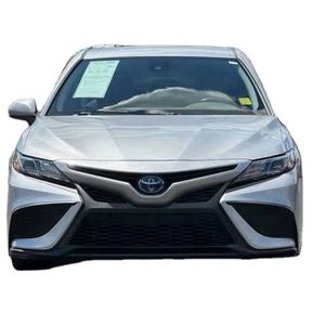 รถยนต์มือสองราคาถูก ปี 2021 สำหรับ Camry Hybrid SE 4 ประตู ซีดาน พวงมาลัยซ้าย เบาะหนัง กล้องมองหลัง ซันรูฟ ไฟ LED  ไม่มีประวัติอุบัติเหตุ - Product Image 1