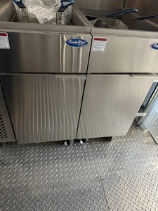 27 Foot 2023 Food Truck <b>Concession</b> <b>Trailer</b> with Built-in Power & Prep Space for Warranty for Outdoor Use - Product Image 4