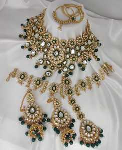 <b>Indian</b> Traditional and Fashionable Designer Antique Full Bridal Jewellery Necklace <b>Set</b> With Maang Tikka for Girls & Women - Product Image 2