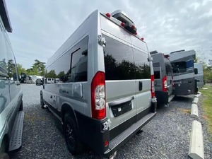 Usado, 2026, R-o-a-d-t-r-e-k Roadtrek Zion SRT, listo para vender - Product Image 3