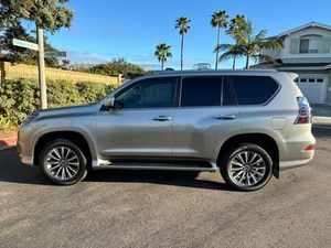 รถยนต์มือสอง ปี 2021 GX 460 SUV ขับเคลื่อนสี่ล้อ เบาะหนัง ล้อแม็ก R18 ภายในสีเข้ม น้ำมันเบนซิน ระบบควบคุมความเร็วอัตโนมัติ - Product Image 5