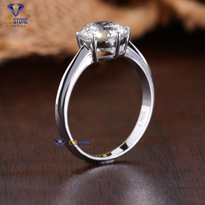 Bague en or blanc avec diamant taillé rond 1.50 TDW par Lab-Stone/Bague élégante avec touche de finition parfaite/couleur EF-VS - Product Image 5