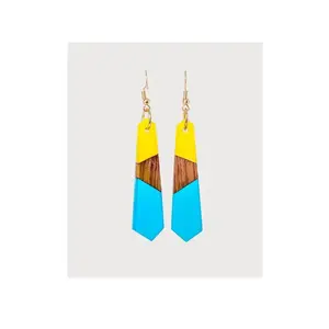 Boucles d'oreilles luxueuses en résine artisanale de haute qualité pour femmes couleurs personnalisées hautement polies inspirées par l'Inde - Product Image 6