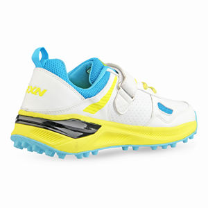 Chaussures de cricket jaunes RXN pour joueurs Fielding Sports Spike and Stud Design Premium Cricket Footwear - Product Image 4