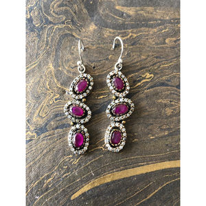 Pendientes de Rubí de 9.9 Gramos, Accesorio de Moda - Product Image 1