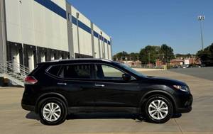 Prix bas, Nissan Rogue SV 2016 d'occasion à vendre - Product Image 5
