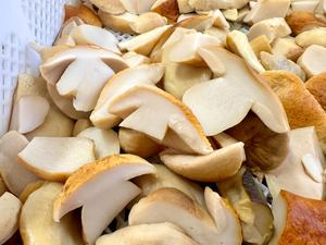 Champignons Porcini en conserve 190g, tranchés blancs dans l'huile d'olive, pot Mason - Product Image 4