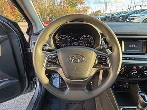 2022 H-yundai Accen-t SE FWD - Product Image 5