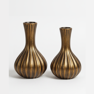 Jarrón Decorativo Moderno de Acero Inoxidable con Textura Acanalada, Resistente al Óxido, Centro de Mesa con Diseño de Flores - Product Image 1