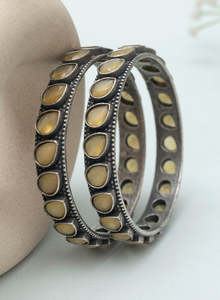 Bracelets Lavansha de Style fantaisie pour femmes belle conception bijoux plaqués argent faits à la main de haute qualité accessoire ethnique traditionnel - Product Image 2