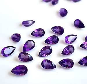 Amatista natural Corte de pera 4x6mm Facetado-Amatista suelta de alta calidad - Product Image 4