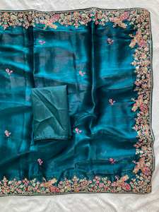 ผ้าส่าหรีชีฟองสีม่วงแบบดั้งเดิม หรูหรา ปักลาย ขอบตัดแต่ง ประดับตกแต่ง แห้งเร็ว ใส่ได้ทุกฤดู สำหรับงานปาร์ตี้ งานแต่งงาน - Product Image 5