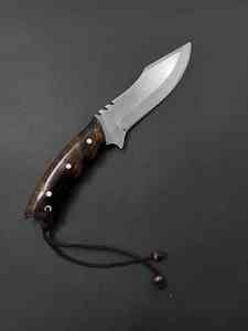 Couteau à lame fixe artisanal très demandé avec bord incurvé, manche en résine et étui en cuir tressé - Product Image 3