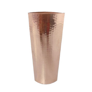 Vase à fleurs en métal pour l'extérieur et l'intérieur Vases à fleurs décoratifs en métal de grande taille finition dorée moderne de luxe fait à la main - Product Image 6