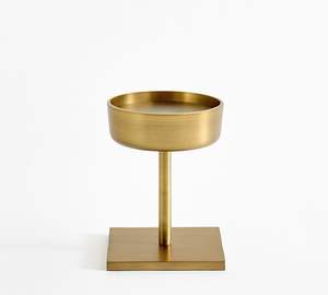 Portavelas de metal rústico con acabado envejecido, ideal para cocina de granja y decoración de sala de estar de estilo rural - Product Image 4