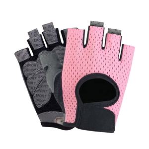 Guantes de medio dedo para hombres y mujeres para entrenamiento para levantamiento de pesas y gimnasio Fitness logotipo personalizado levantamiento entrenamiento GUANTES DE Fitness - Product Image 1