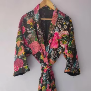 Kimono vintage de qualité supérieure pour femmes, robe indienne de luxe avec bretelles spaghetti pour la vie quotidienne, robe de bain en solde - Product Image 1