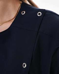 Diseño por encargo Ropa de verano Hospital Scrubs Sets U-Neck 100% Calidad superior con botón Tich Elegante traje de hospital - Product Image 3