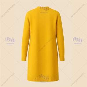 Cárdigan con logotipo frontal bordado de lana/Cachemira informal de Invierno para mujer Chi Eta Phi - Product Image 2