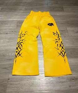 Pantalones Deportivos Holgados de Algodón Grueso con Estampado DTG Personalizado, Pantalones Deportivos Anchos con Lavado Ácido y Pedrería para Hombre - Product Image 5