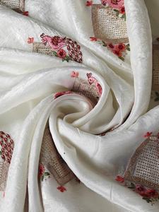 Hermoso Crush con Zari Work Sari Mujer Fabricante de moda Abd Proveedor de Surat a tarifa mayorista - Product Image 2