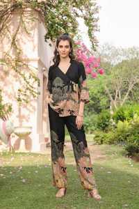 Conjunto de traje de fiesta de seda suave Conjunto de damas de honor a precio al por mayor Conjunto de co-order estampado floral de seda hecho a mano para mujeres indias - Product Image 6