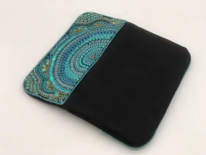 Pochette à main en perles de qualité supérieure avec un design artisanal traditionnel élégant pour les événements formels et les soirées - Product Image 5