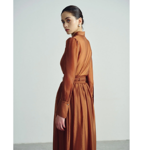 Blusa y camisa de mujer de calidad superior ESPERANZA CON VOLANTES TOPS Color marrón Moda Ropa de mujer Logotipo personalizado Hormiga blanca - Product Image 1