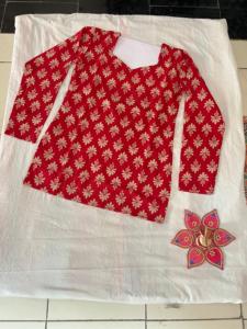 Jeans en coton pour femmes Kurti Top Dernier créateur Décontracté pour femmes à l'extérieur du bureau Haut solide court pour femmes Kurti - Product Image 2