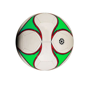 Ballon de football de haute qualité, écologique, confortable, pour l'entraînement et les matchs, utilisation en extérieur pour adultes, revêtement en PU durable, logo personnalisé OEM accepté - Product Image 5