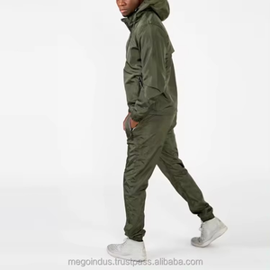 Conjunto Deportivo Cortavientos Unisex para Hombre, Pantalones de Chándal con Logotipo Personalizado, Reflectantes, de Algodón, Neopreno, Antibacterianos y Nailon - Product Image 2