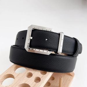 Ceinture authentique en cuir de vachette avec boucle en acier, 3,5 cm de large, double face, en cuir de vachette véritable, Edgeco International - Product Image 3