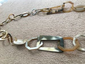 Colgante de calidad superior Collar de anillo de cuerno natural Artículos de moda para exportaciones al por mayor - Product Image 2