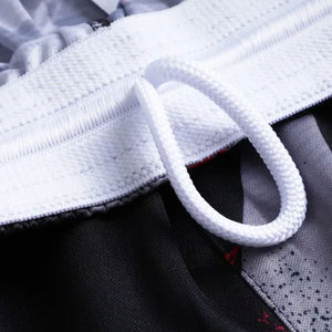 Short en maille pour hommes de haute qualité Short pour hommes respirant à séchage rapide Meilleure vente 100% Polyester Basketball 5 pouces Short en maille personnalisé - Product Image 6
