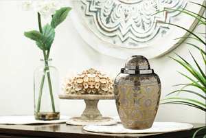 Crémation élégante avec un design floral Souvenir commémoratif décoratif et fonctionnel pour les cendres humaines - Product Image 5