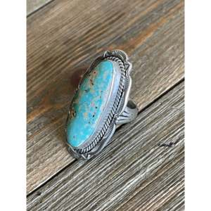 Anillo Navajo Hecho a Mano con Plata de Ley y Turquesa en Engaste, Estilo Boho, Talla 6, para Uso Diario - Product Image 4