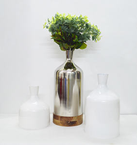 แจกันเคลือบผงพร้อมฐานฐานแท่นไม้แจกันดอกไม้สีขาวแจกันสไตล์คลาสสิกที่ดีที่สุดสำหรับบ้านหรูหรา - Product Image 5