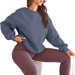 Glamorous Trendy Women's Winter Sporty Casual Style Embossed <b>Back</b> Washed Cotton Fleece Polyester Crop Top Sustainable Lined - Product Image 4