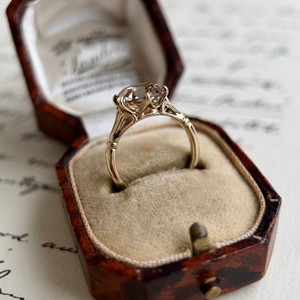 Bague de fiançailles en diamant de culture - Athena Champagne Old Mine Cushion Cut - Product Image 5