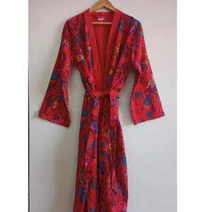 Robe Kantha en coton matelassé pour femme Veste de mariée florale légère pour l'hiver Robe de nuit longue - Product Image 1