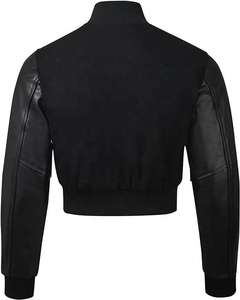 Chaqueta Universitaria Acolchada Corta Personalizada para Mujer, Estilo Letterman, con Remaches Tejidos, Diseño Sólido, Impermeable para Invierno, Tinte Liso - Product Image 2