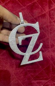 Énorme pendentif en diamant initial de finition brillante de style élégant avec des bijoux glacés de style Hip Hop pour un cadeau de fête de bureau et une utilisation ciblée - Product Image 4