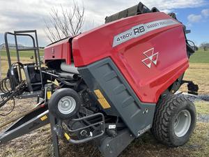 Empacadora redonda 2023 Massey Ferguson RB4160V con motor y caja de cambios para cosechar heno - Product Image 4