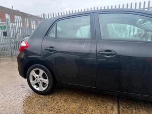 TOYOTA AURIS 2011 USADO, Volante a la Izquierda/Derecha - Product Image 2