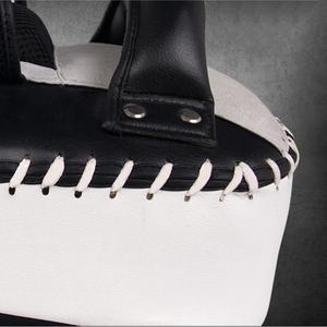 แผ่นรองเตะคิกบ็อกซิ่ง MMA ดีไซน์ใหม่ แผ่นโฟกัสสำหรับชกมวย โลโก้ส่วนตัว แผ่นป้องกันการต่อยสำหรับมวย - Product Image 4