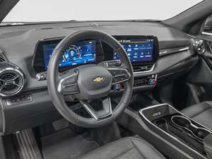 2025 C-h-e-v-r-o-l-e-t E-q-u-i-n-o-x L T AWD avec faible kilométrage et prix abordable en stock prêt pour l'expédition - Product Image 5